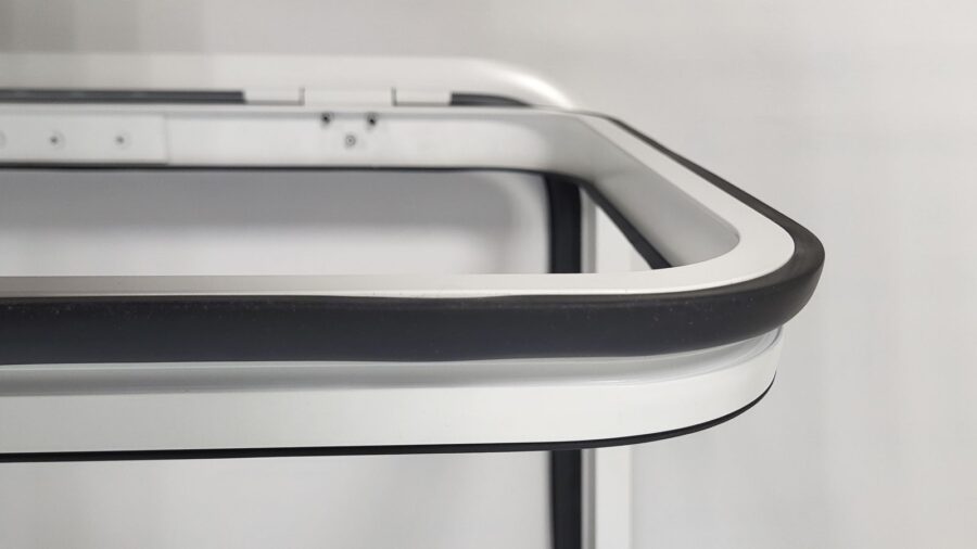 Рамка Framee. Фото 36. Для автодомов, караванов и спецтехники