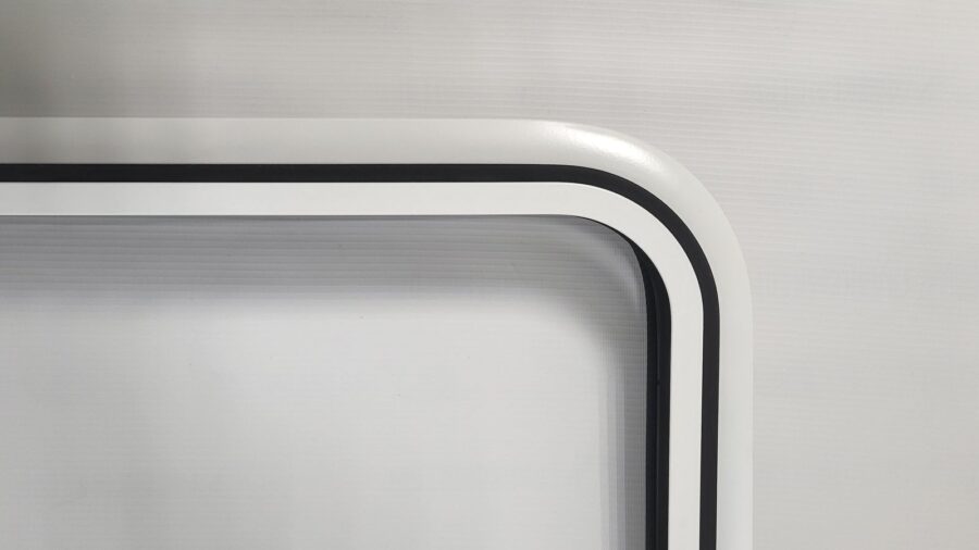 Рамка Framee. Фото 31. Для автодомов, караванов и спецтехники